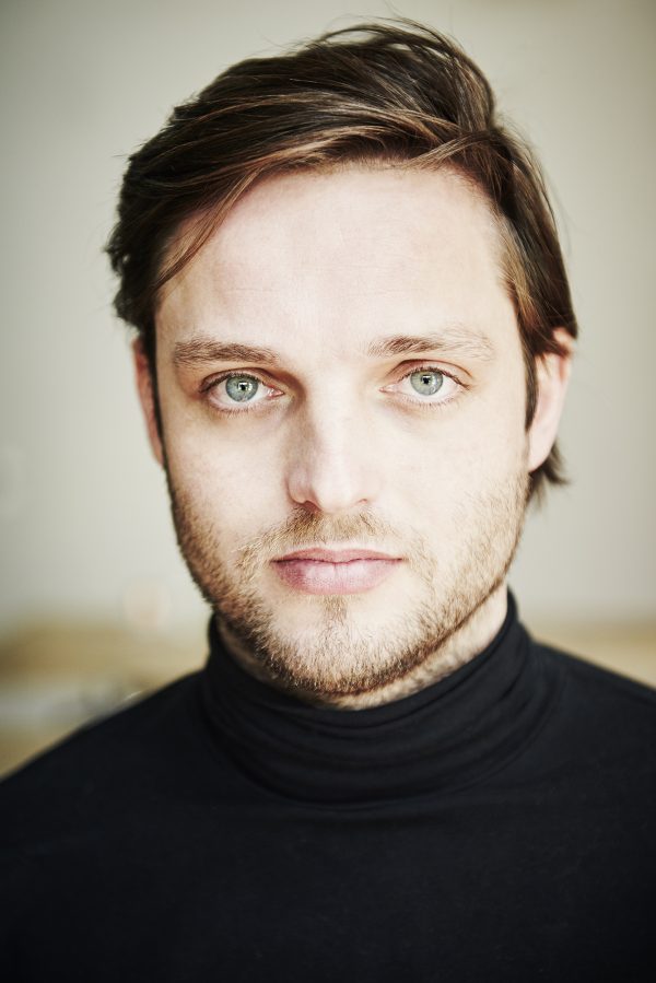 robertinonikolic_Future Award4019 1