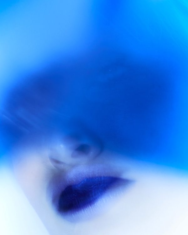 robertino_nikolic_blue_299